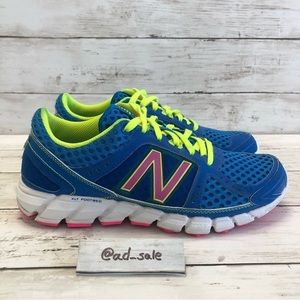New BALANCE 750 V1 Women’s Running Sneakers Size 7